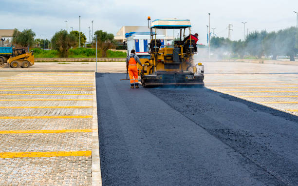 Best Custom Driveway Pavers  in Redgranite, WI