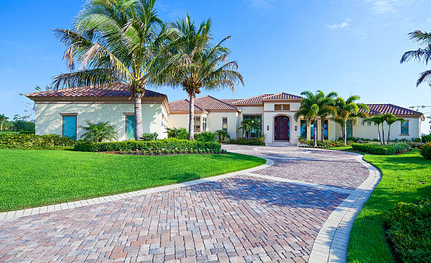 Best Local Driveway Pavers  in Redgranite, WI