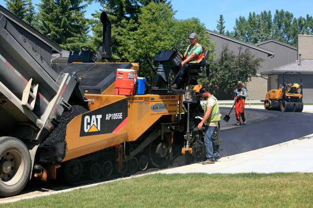 Best Decorative Driveway Pavers  in Redgranite, WI